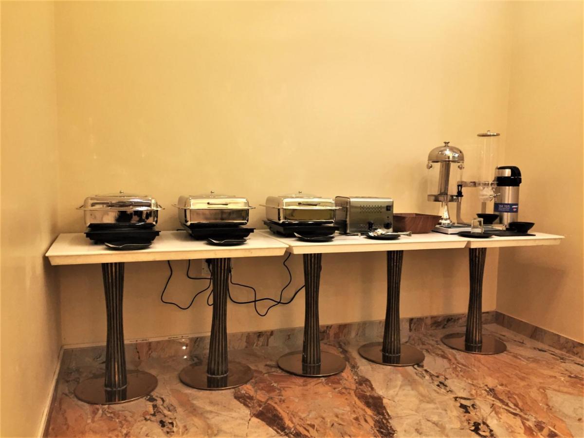 Hotel Bharat Kota  Eksteriør bilde