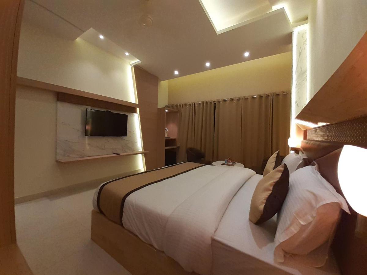 Hotel Bharat Kota  Eksteriør bilde